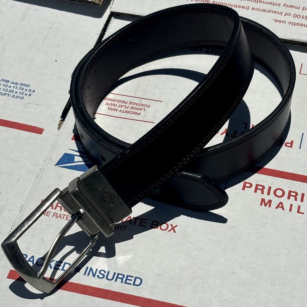 Silver & Black Dickies Men's Belt